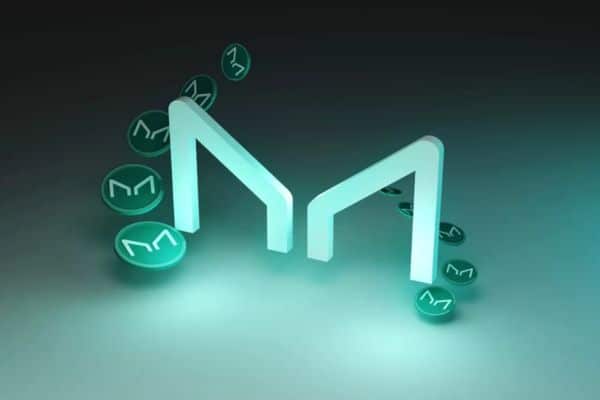 MakerDAO (token SKY) ofrecer préstamos colateralizados con criptoactivos a través de su stablecoin DAI
